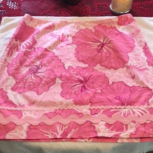 Preppy pink n white flowers 🌸 Lully skirt